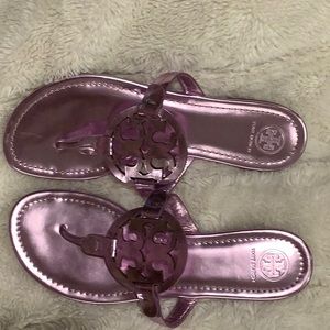 Tory Burch Miller Lavender Metallic Sandal.       Size 9 New Never worn.
